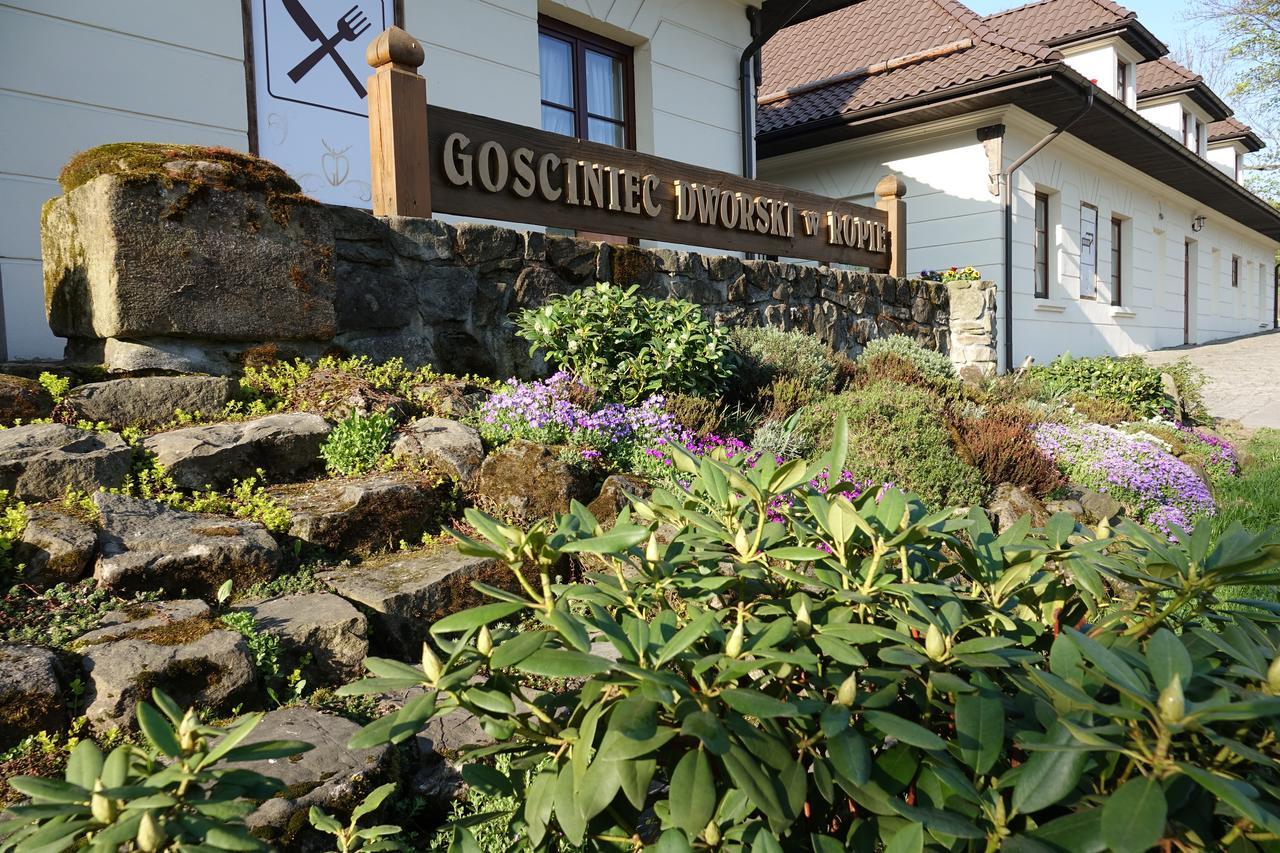 Gosciniec Dworski W Ropie - Pokoje Goscinne Ropa Bagian luar foto